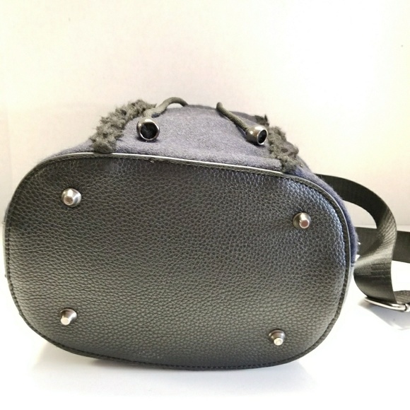 GX by Gwen Stefani Bucket Bag - Picture 6 of 6